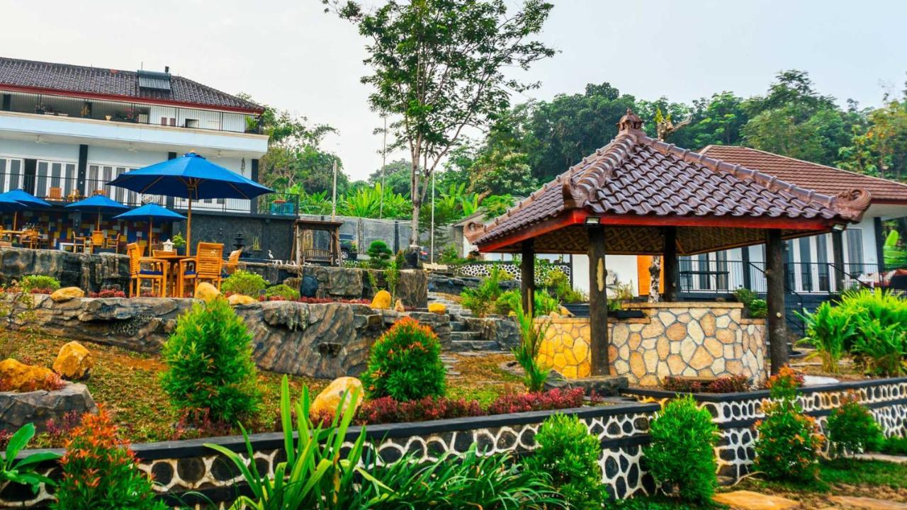 House Of Belasun Pelabuhan Ratu Exterior photo